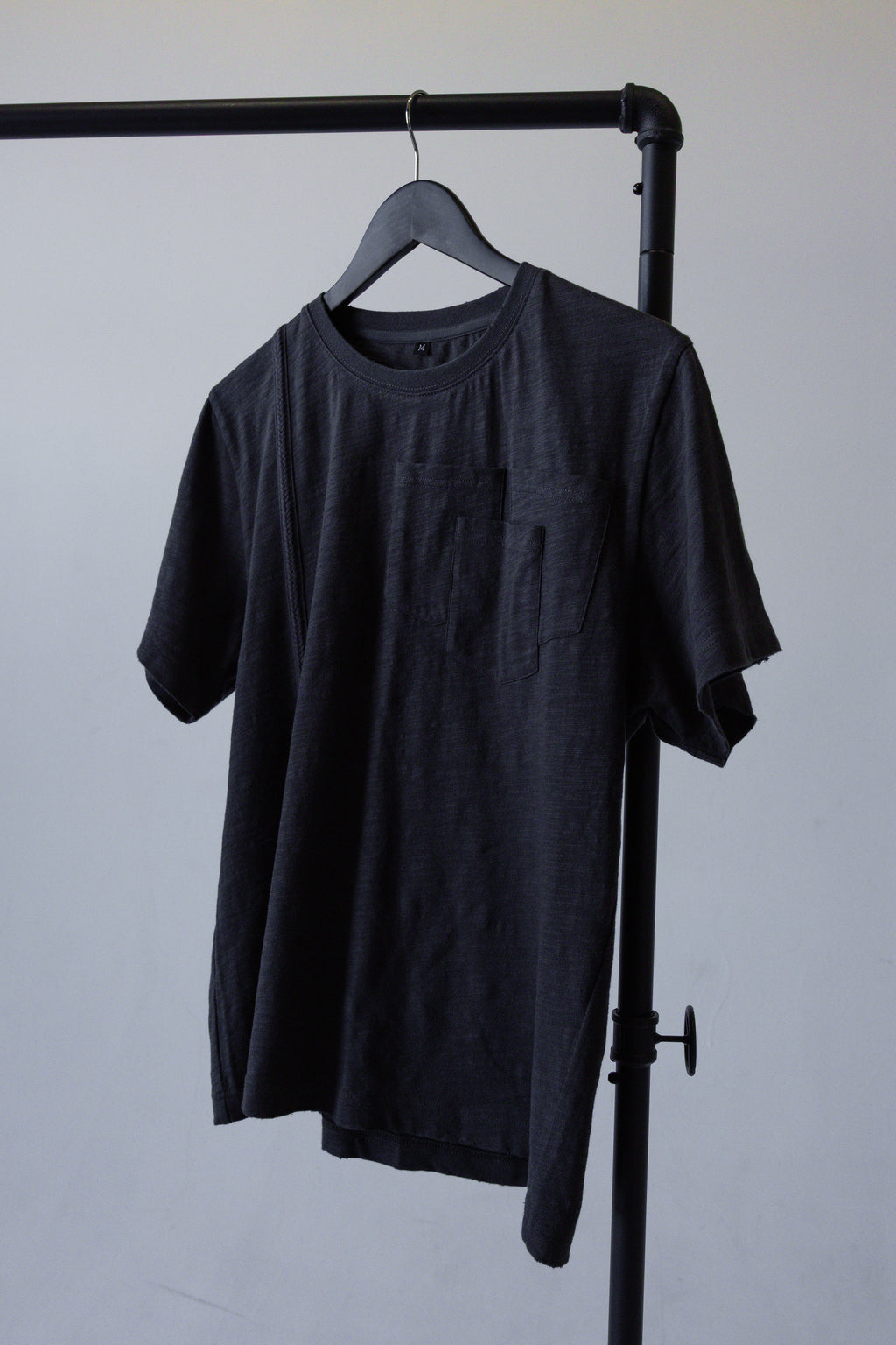 Triple Pocket Tee - Charcoal